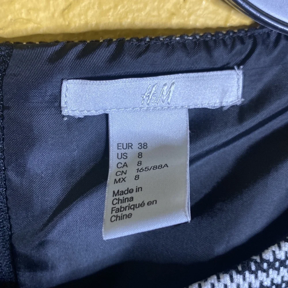 H&M Dress black and white plaid stripes - Picture 3 of 6